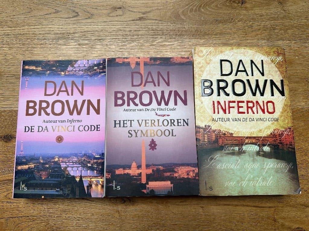 Dan Brown boeken, Boeken, Ophalen of Verzenden, Zo goed als nieuw, Dan Brown, Nederland