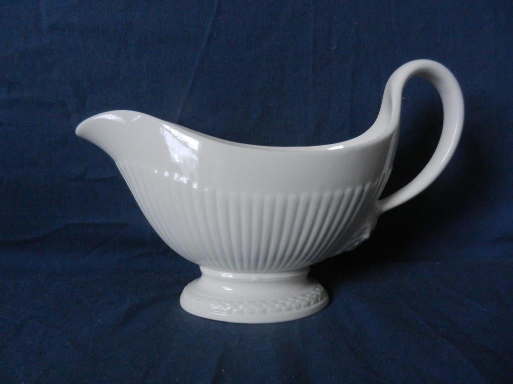 Sauskan / juskan Wedgwood Edme 1960-1970, Huis en Inrichting, Keuken | Servies, Zo goed als nieuw, Overige typen, Wedgwood, Keramiek