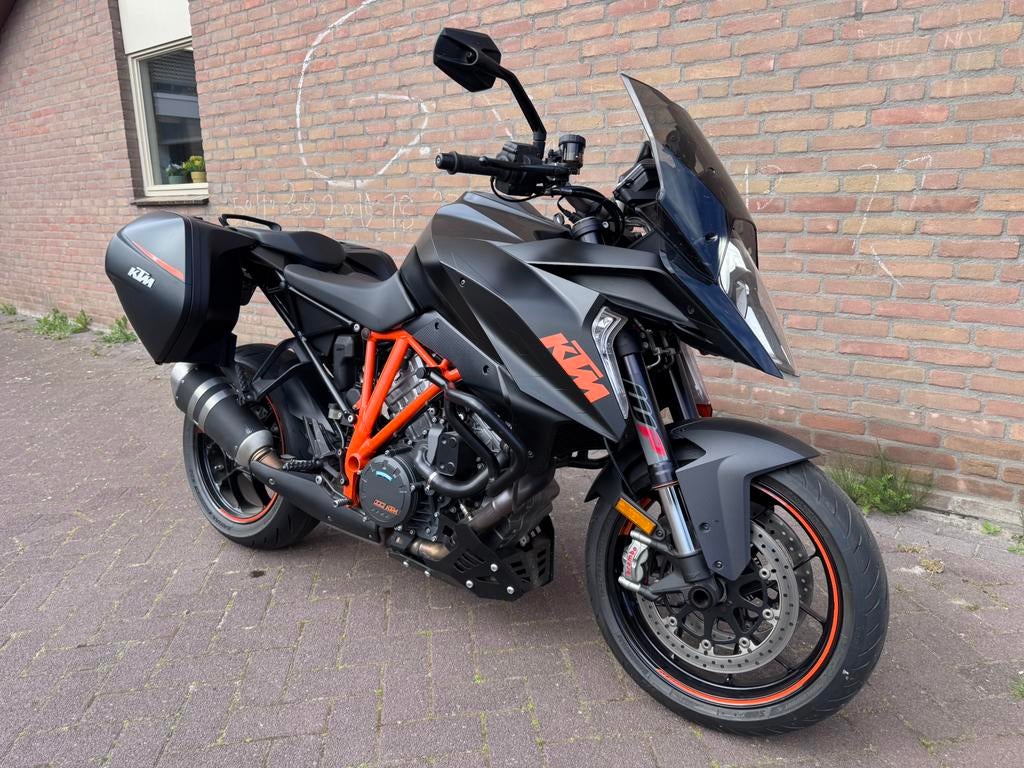 KTM Super Duke 1290 GT - 1ste Eig. - 2019, Motoren, Cruise Control, Bedrijf, 1301 cc, Sport