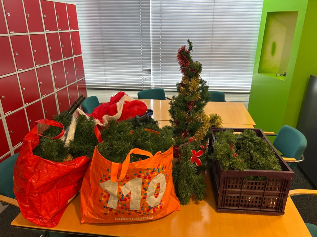 Diverse kerstspullen gratis afhalen, Diversen, Ophalen, Gebruikt