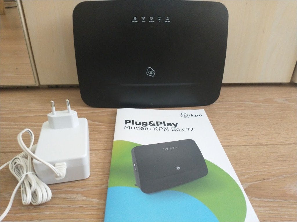 Complete KPN Box 12 Set – Nieuwstaat & Getest, Ophalen of Verzenden, Zo goed als nieuw, Router met modem, KPN