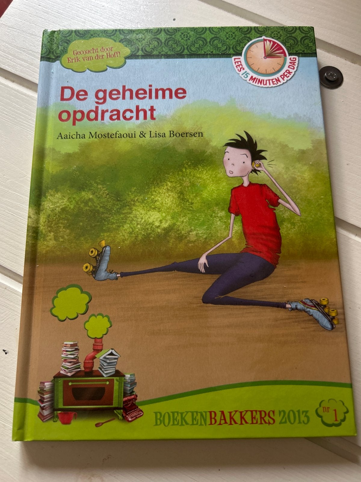 De geheime opdracht - BoekenBakkers 2013 nr. 1, Ophalen of Verzenden, Zo goed als nieuw, Fictie algemeen