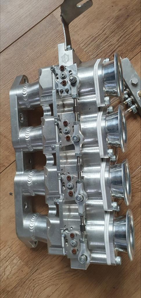 1nzfe ITB's voor de toyota yaris p10, Ophalen of Verzenden, Gebruikt, Toyota