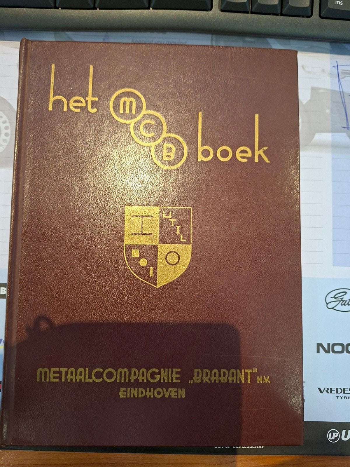 Het MCB Boek - Metaalcompagnie Brabant Eindhoven, Ophalen of Verzenden, Gelezen, Onbekend, Nederland