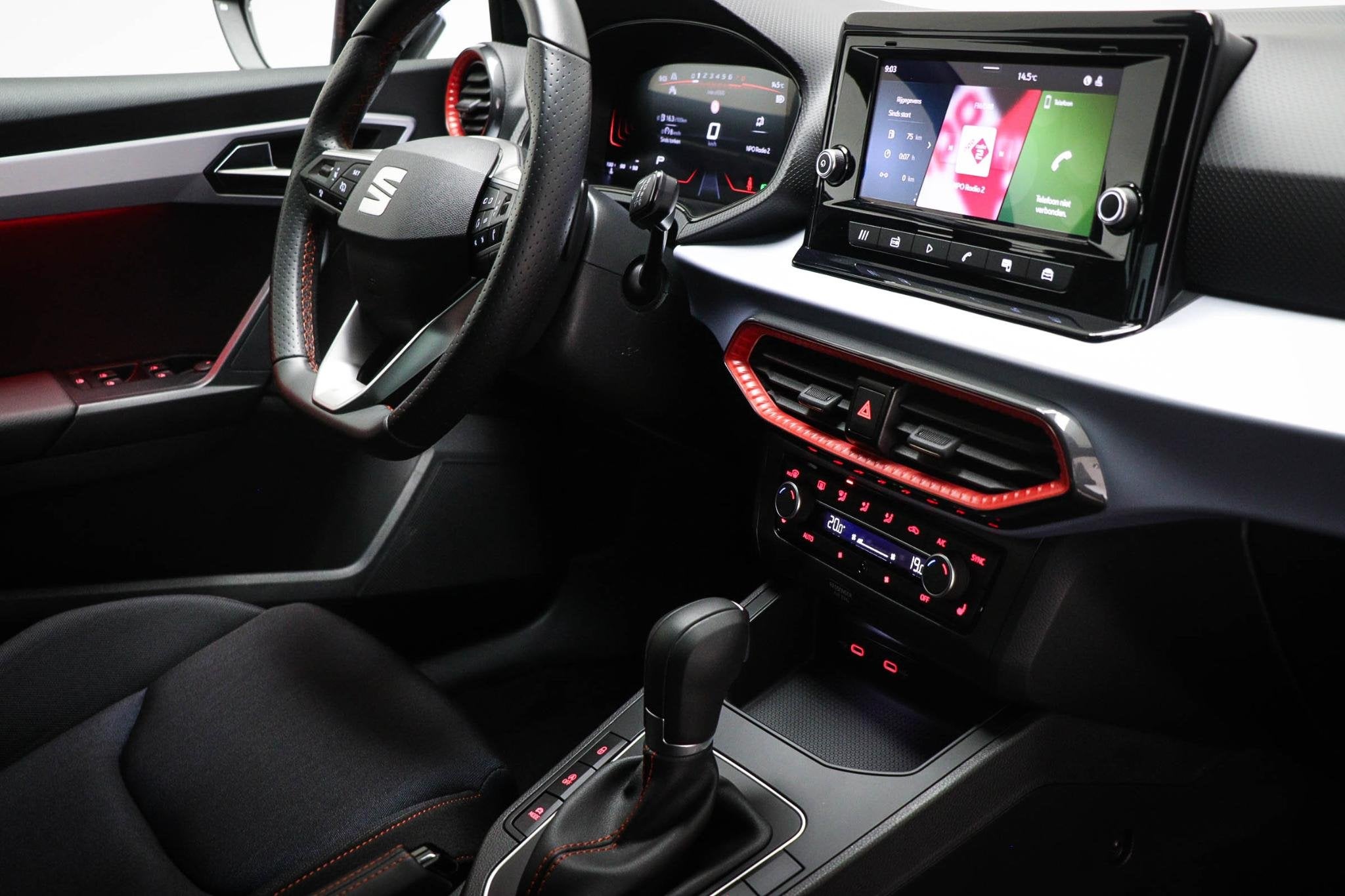 SEAT Ibiza 1.0 EcoTSI FR Business Connect | NAVIGATIE- PACK, Stof, Gebruikt, 580 kg, Met garantie (alle)