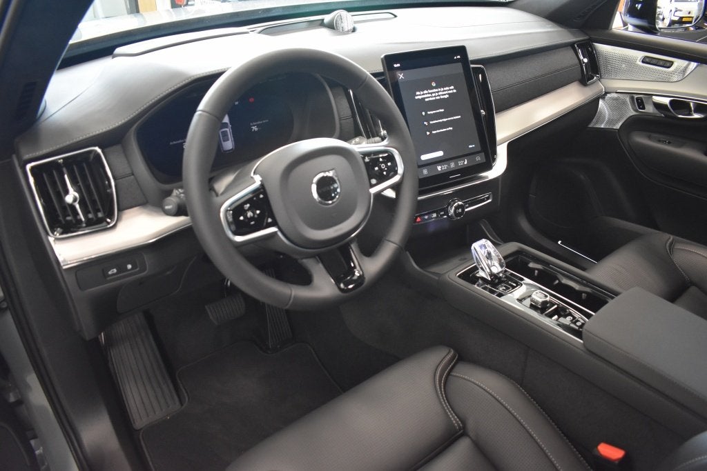 Volvo XC90 T8 406PK AWD Ultra Executive Black Edition | Luch, 4 cilinders, 1969 cc, 7 stoelen, Plug-in hybride