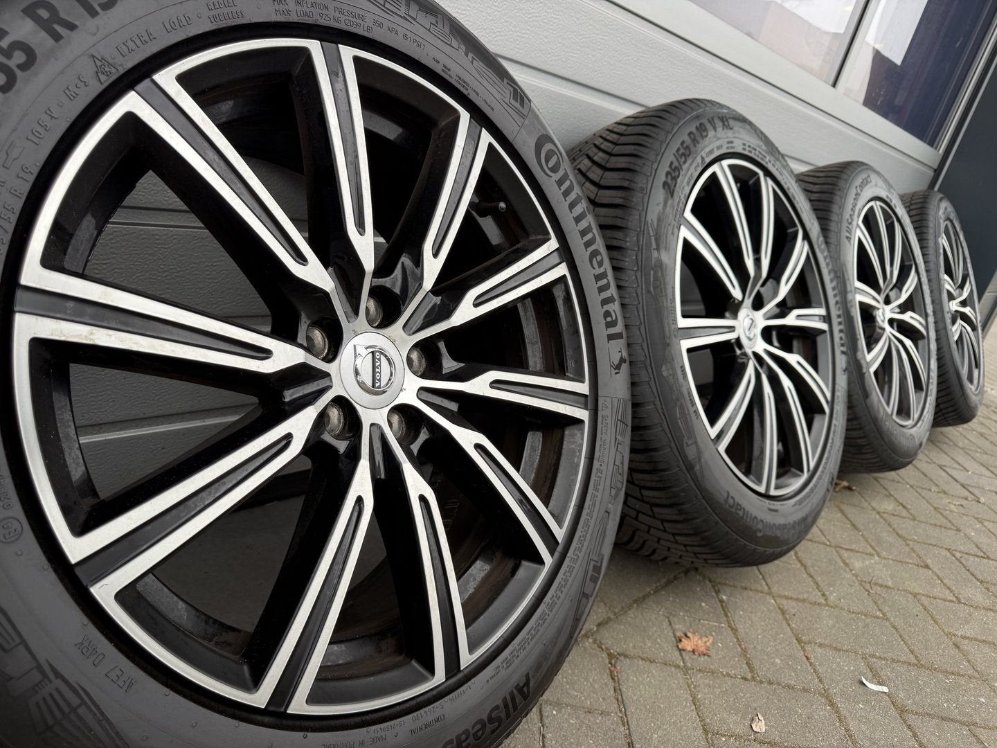 orig 19 " Volvo XC90 XC60 XC40 C40 Inscription R-line velgen, Auto-onderdelen, Banden en Velgen, 19 inch, Gebruikt, -, -