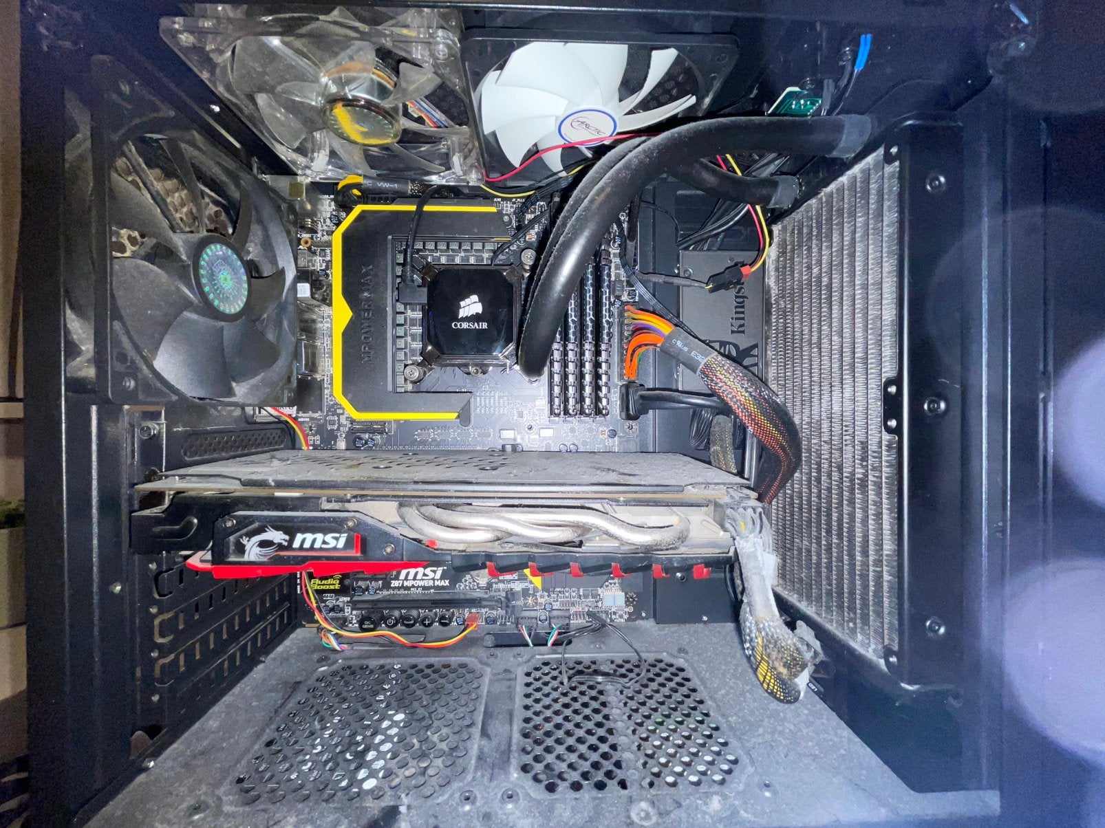 Computer en monitor, Computers en Software, Ophalen, Niet werkend, Onbekend