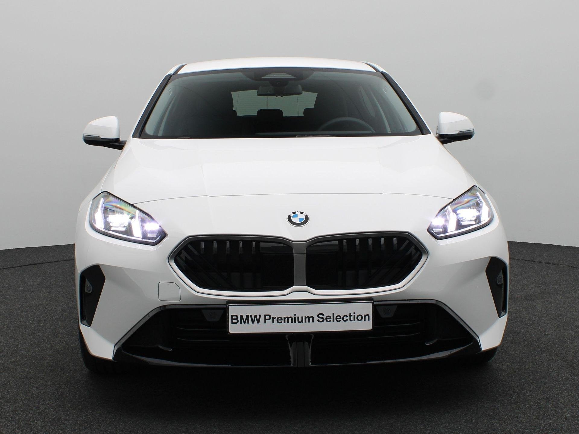 BMW 1 Serie 120 M Sport Design Edition | Harman Kardon | Dri, Stof, Wit, Bedrijf, 19 km/l