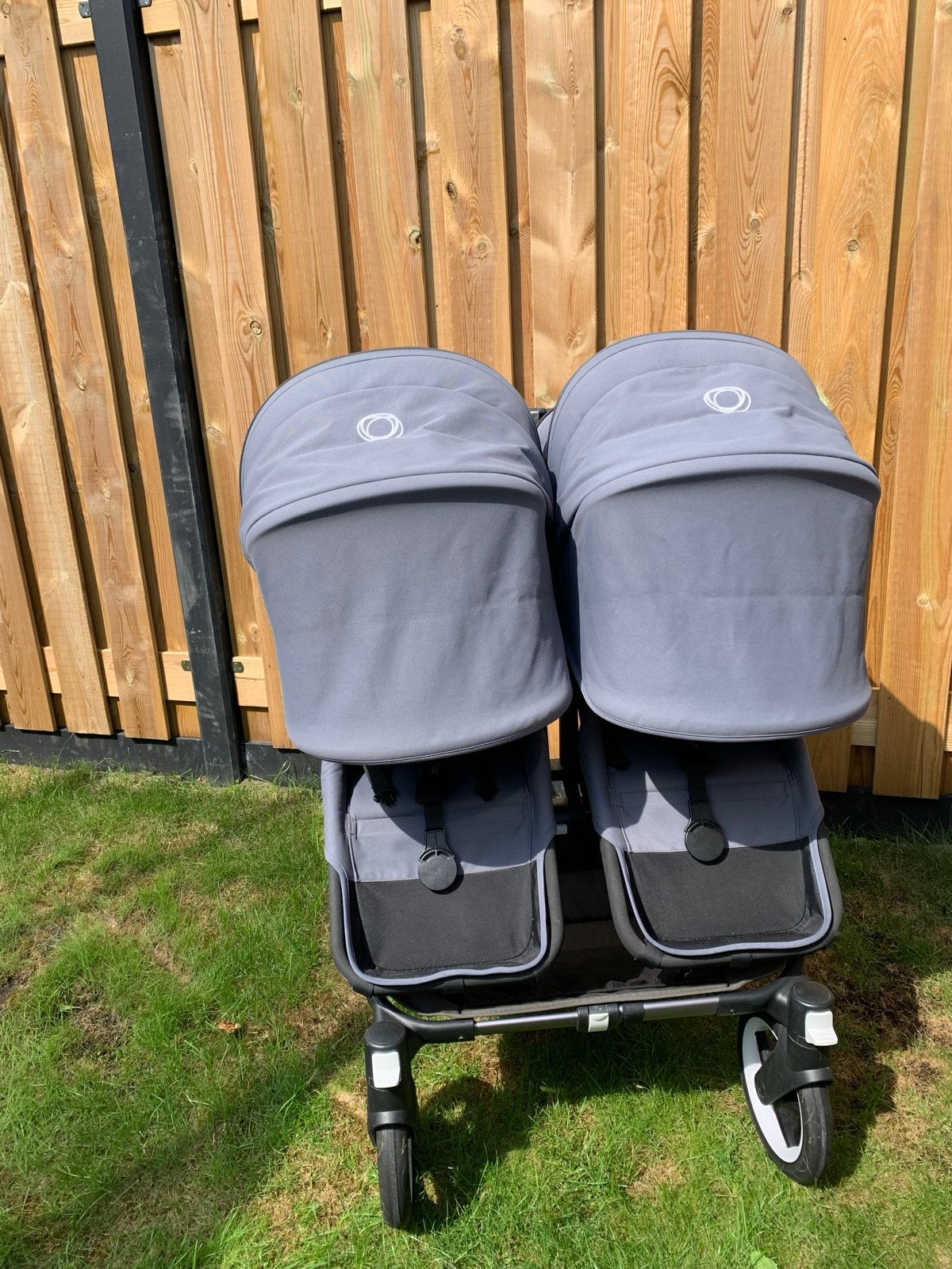 Bugaboo Donkey5 Compleet - Graphite/Stormy Blue - Twin, Kinderen en Baby's, Zo goed als nieuw, Ophalen, Kinderwagen, Duowagen