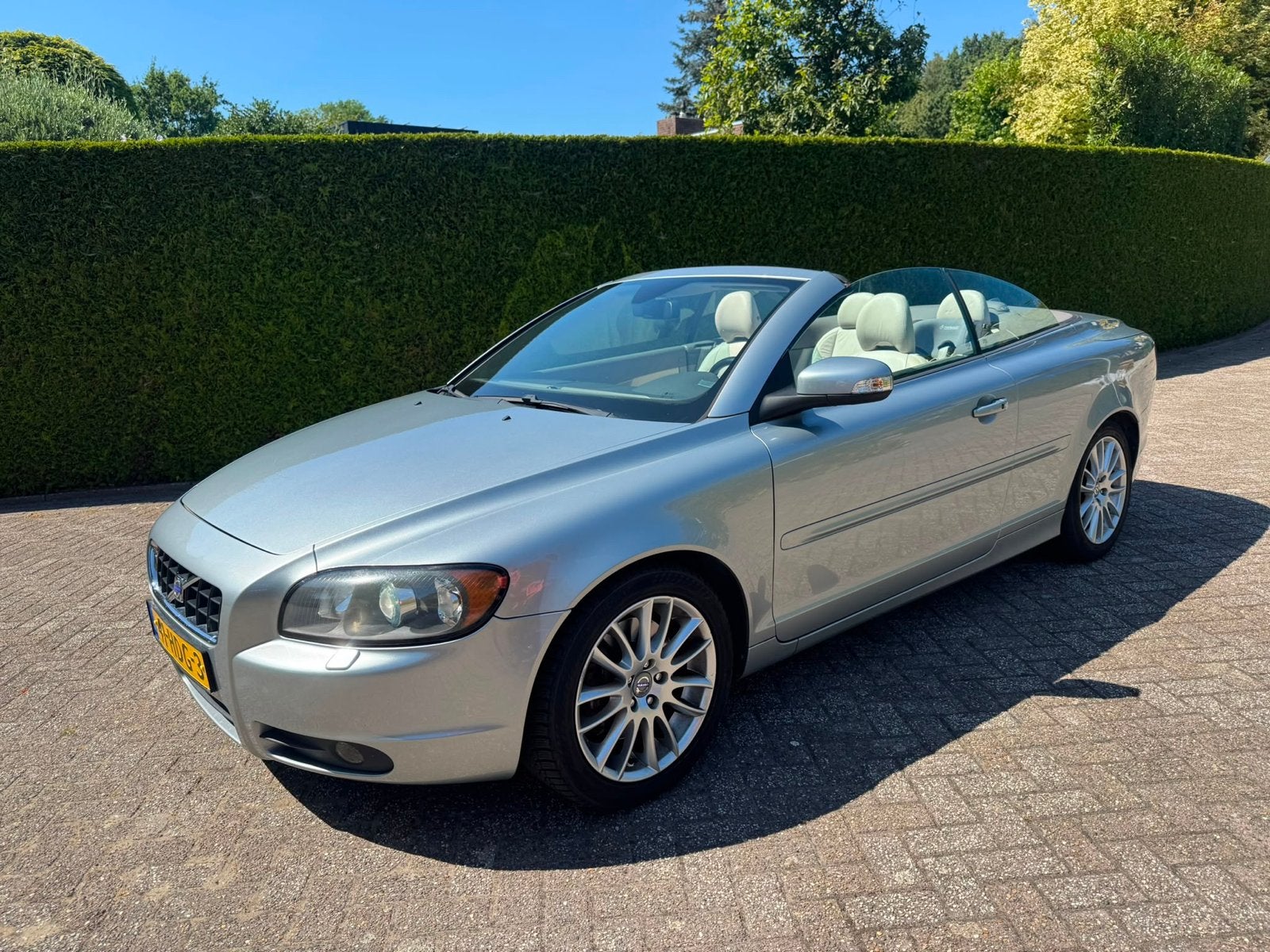 Volvo C70 2007 Grijs, 4 stoelen, 10 km/l, Particulier, 93 €/maand