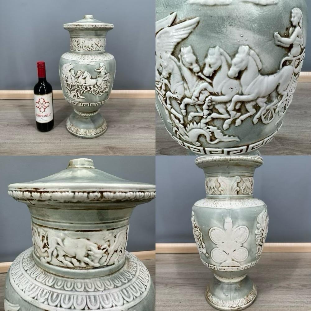 Antieke Italiaanse Urn/Vaas met Reliëfdecoratie, Ophalen of Verzenden