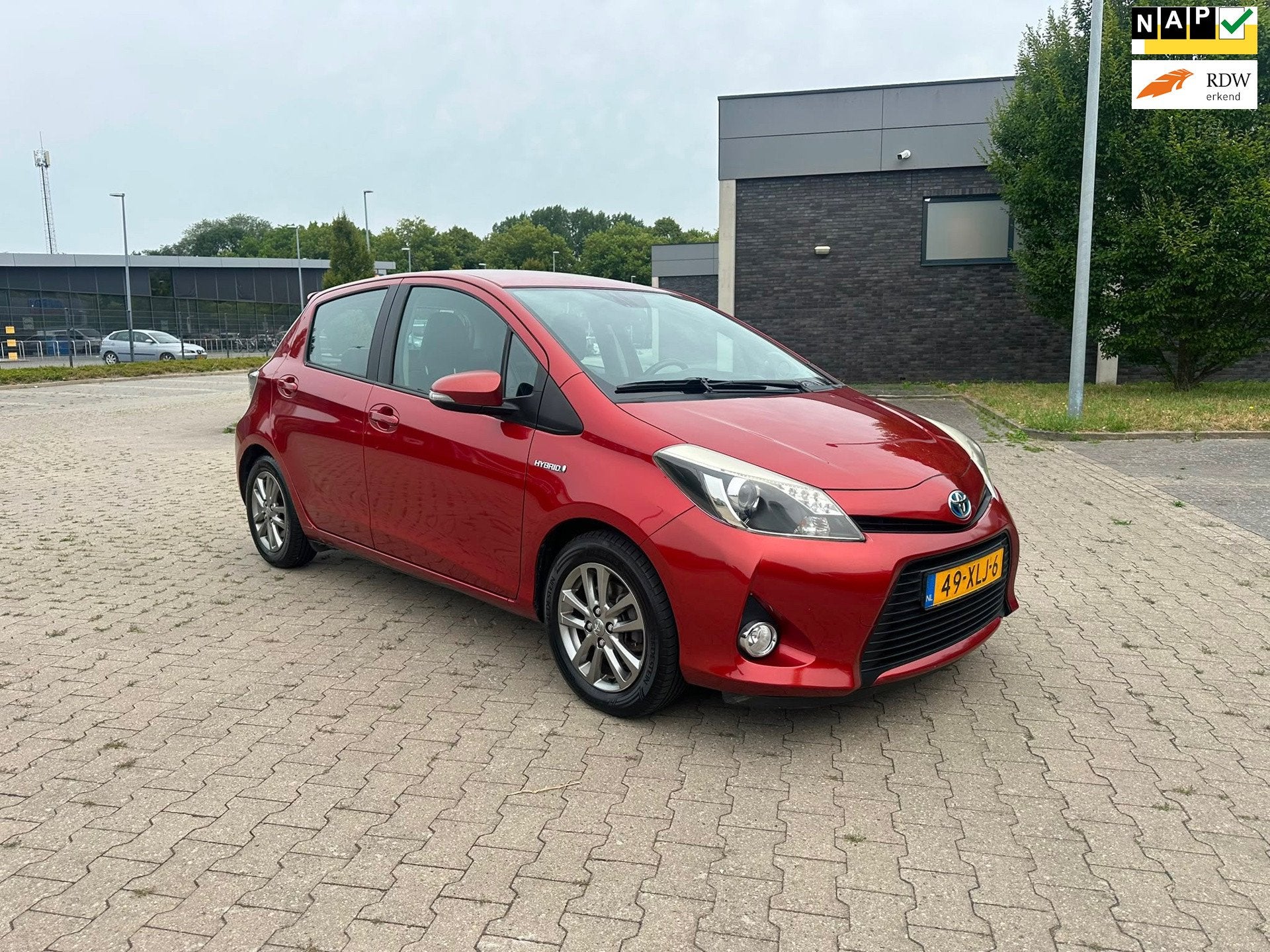 Toyota Yaris 1.5 Full Hybrid Dynamic, Euro 5, 1497 cc, Gebruikt, 4 cilinders