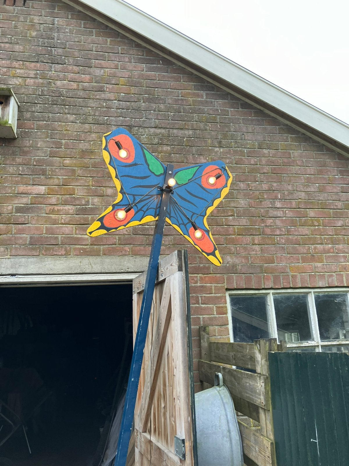 26 vlinders met licht, Ophalen, Gebruikt