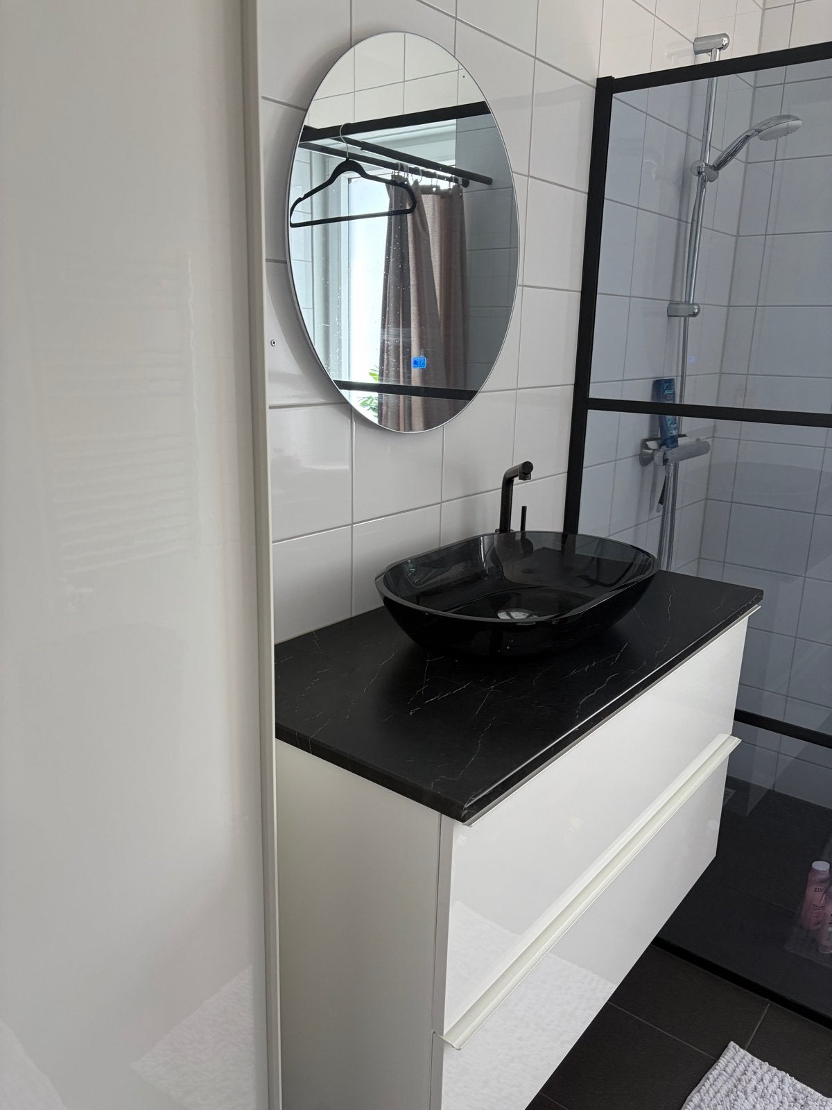 Complete Badkamerset IKEA ÄNGSJÖN/OXMYREN, Huis en Inrichting, Ophalen, (Half)hoge kast, 50 tot 100 cm, Zo goed als nieuw