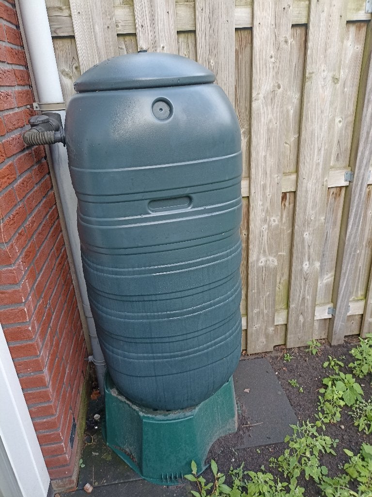 Regenton ca 100 L, donkergroen, met accessoires, Tuin en Terras, Ophalen, Kunststof, Met kraantje, 75 tot 150 liter