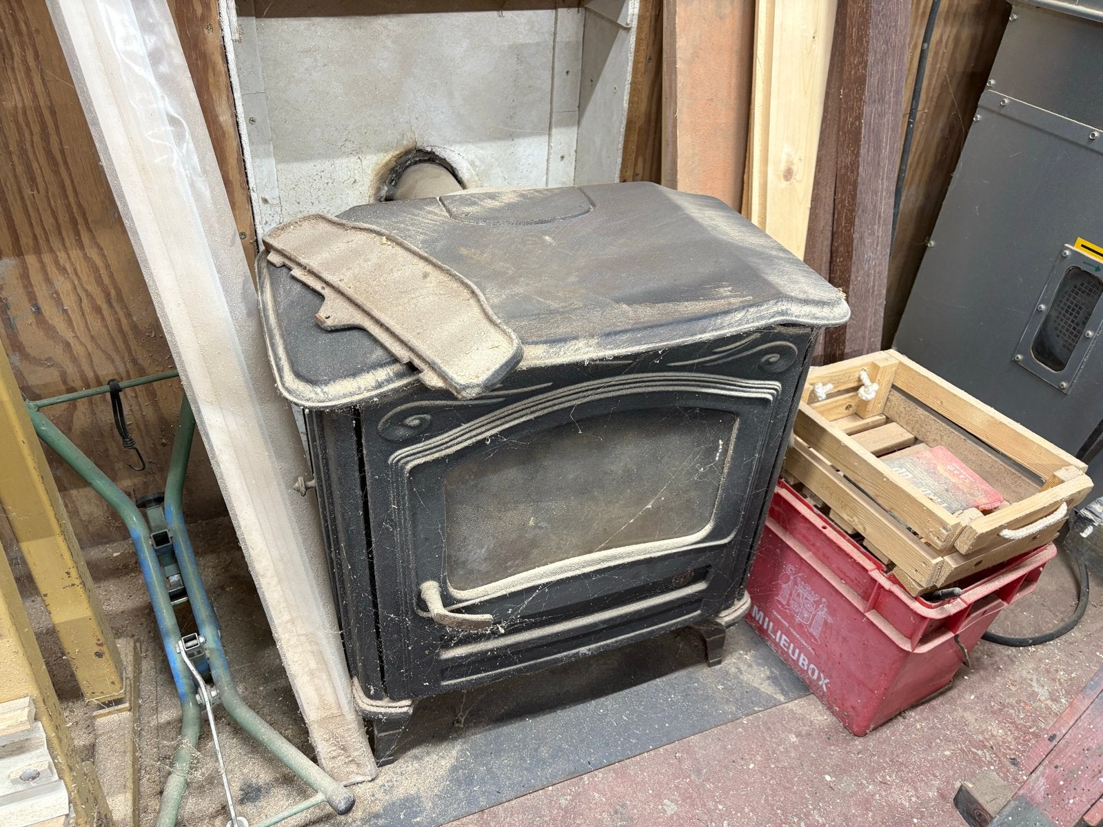 Houtkachel werkplaatskachel, Gebruikt, Houtkachel, Ophalen of Verzenden, Vrijstaand