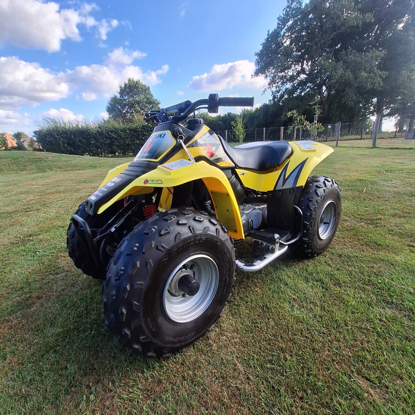 Suzuki QuadSport 80 - Gele Kinderquad, Motoren, 1 cilinder, 11 kW of minder