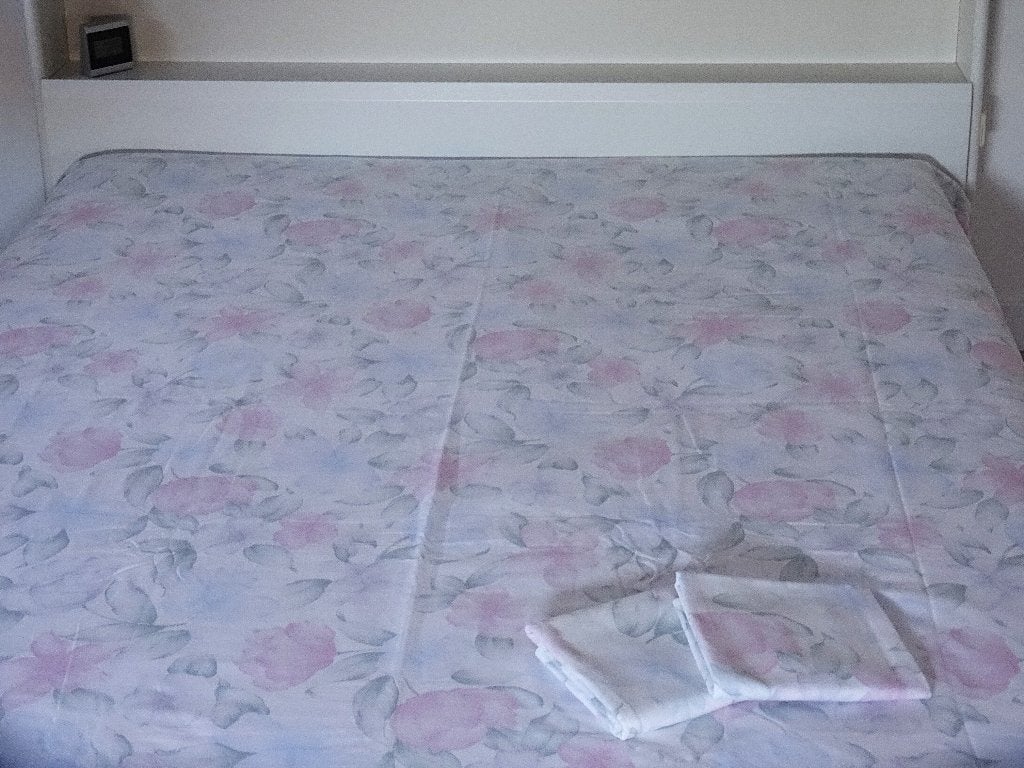 2-persoons dekbedovertrek 200x200 cm met 2 kussenslopen, Ophalen of Verzenden, Zo goed als nieuw, Tweepersoons, Dekbedovertrek