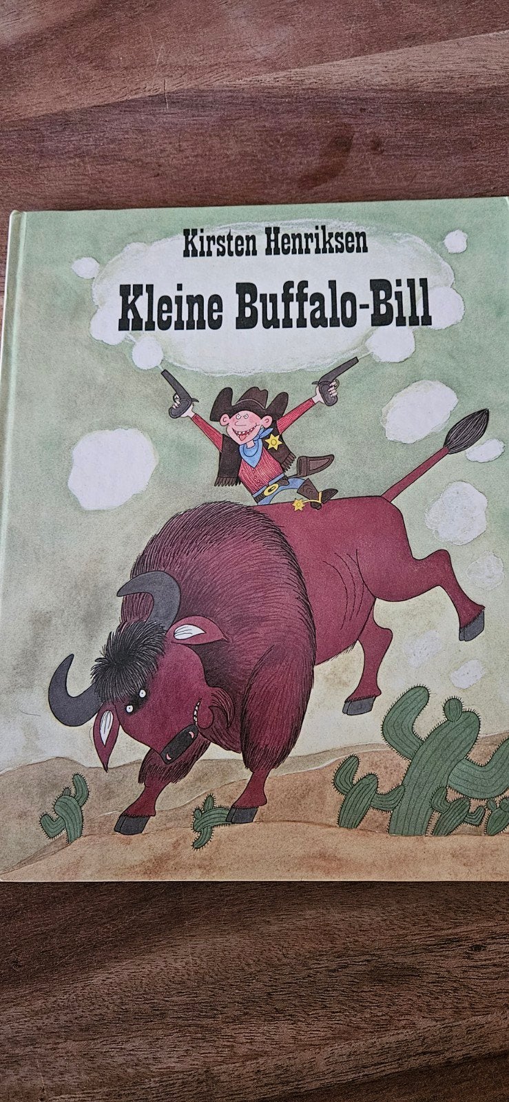 Kleine Buffalo-Bill - Kirsten Henriksen (Kinderboek), Ophalen of Verzenden, Gelezen, Kirsten Henriksen
