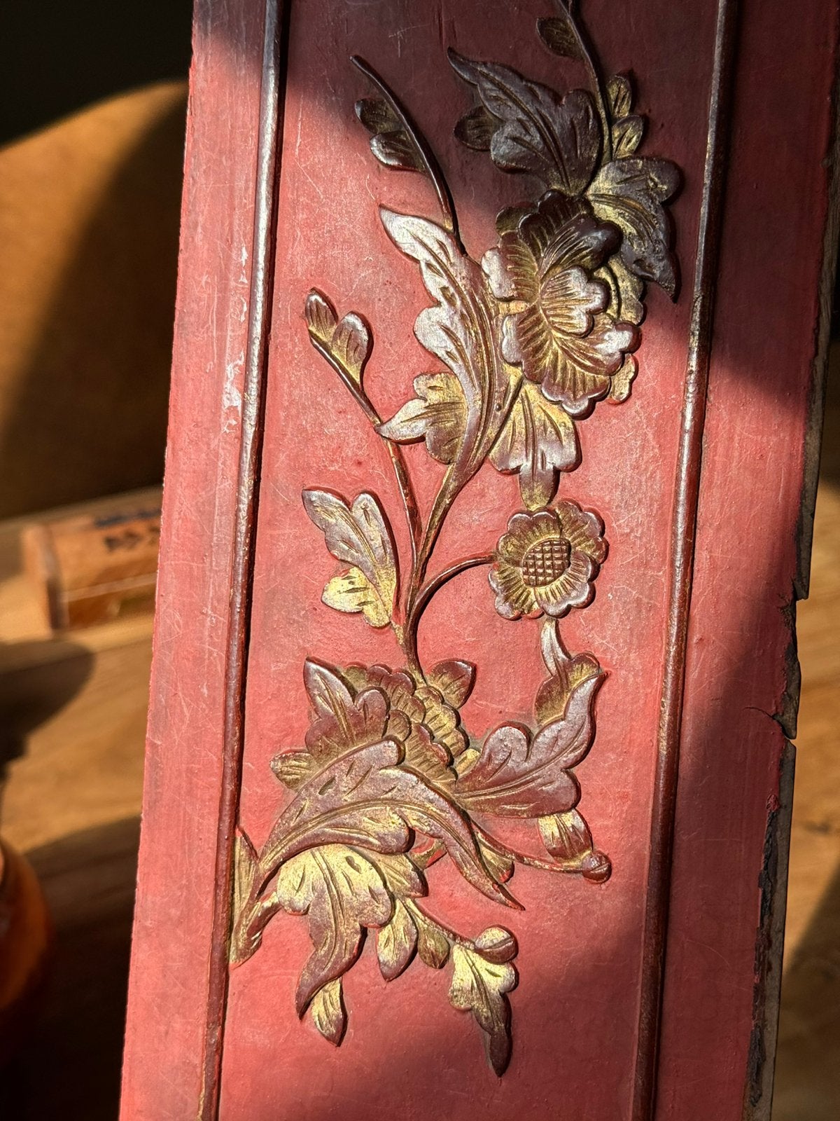 Antiek houtsnijwerk vergulde bloemen, Ophalen of Verzenden