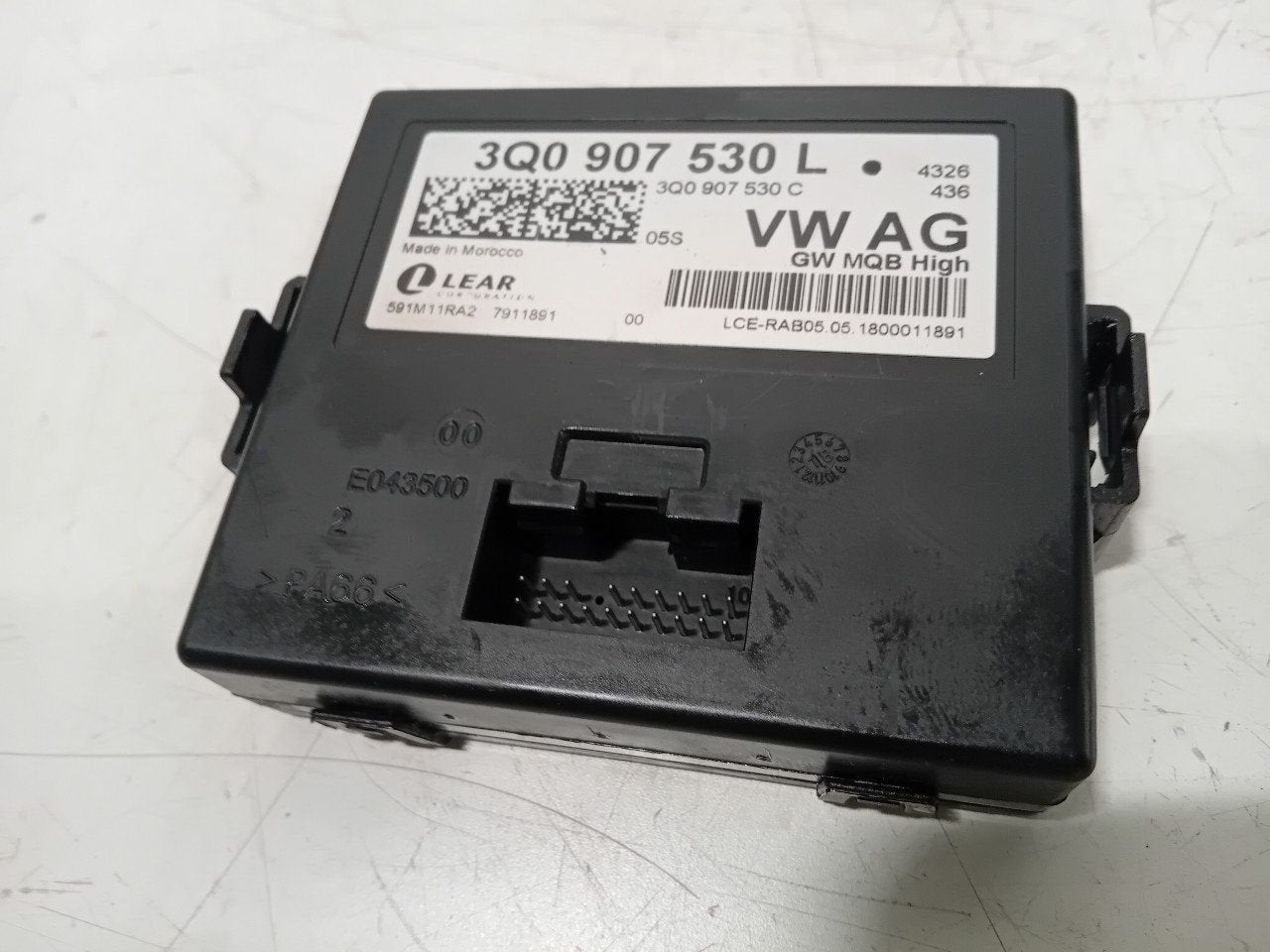 Gateway module Volkswagen Polo, Onderdelen@venauto.nl, Van der Ven Autorecycling B.V., Gebruikt, Ettenseweg 76, 4706 PB Roosendaal, The Netherlands