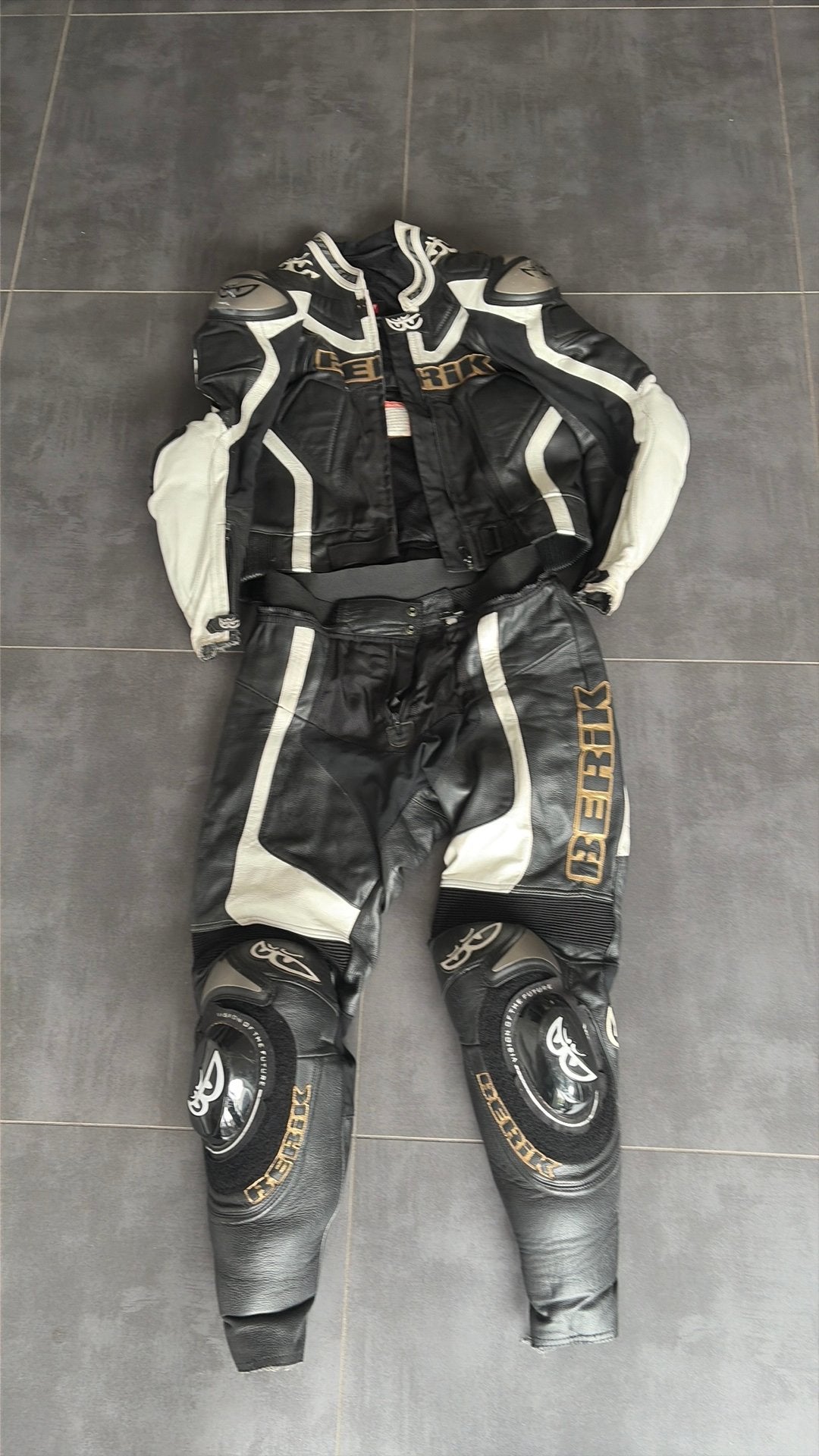 Berik Motorpak Leer Zwart/Wit - Maat 52, Motoren, Kleding | Motorkleding, Ophalen of Verzenden, Tweedehands, Heren, Combipak