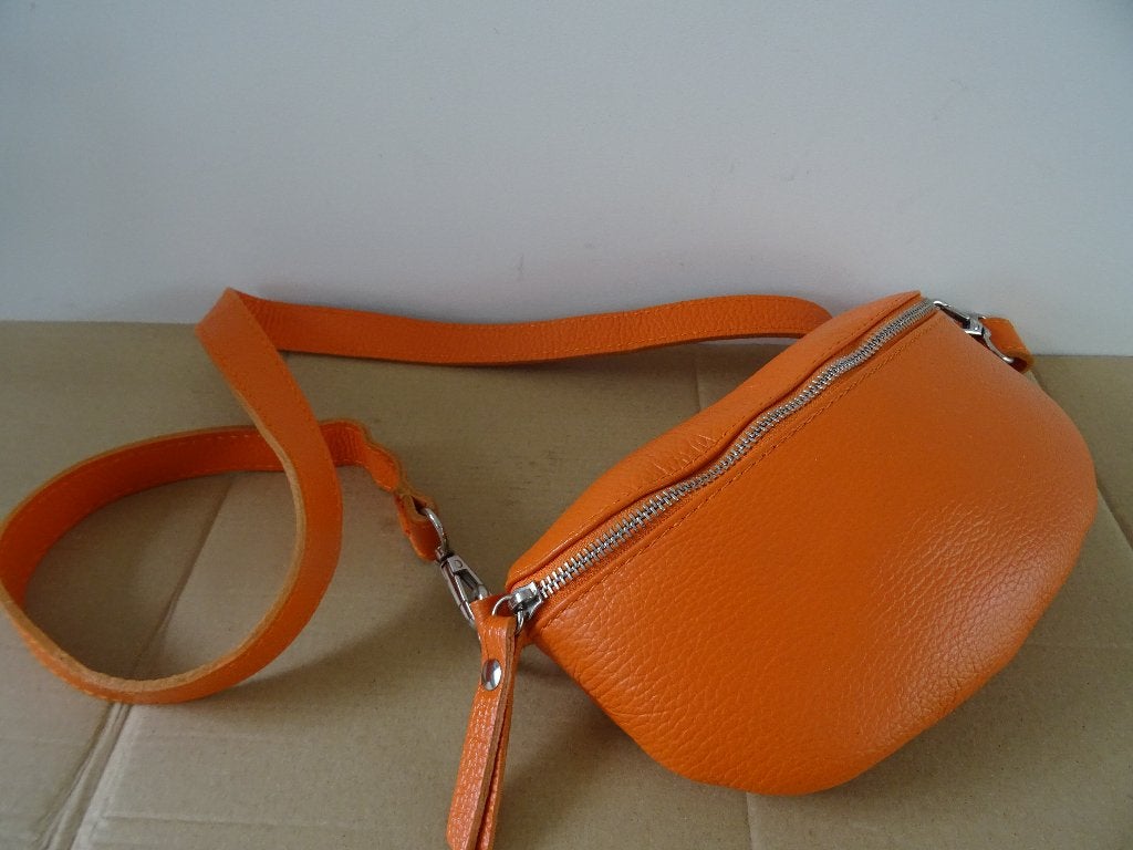 Leren schoudertas slingbag heuptas Borse en Pelle Italy, Sieraden, Tassen en Uiterlijk, Tassen | Schoudertassen, Overige merken