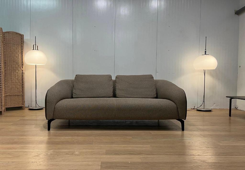 Absolute Nieuwstaat - Leolux Elias Taupe 3 Zits Bank