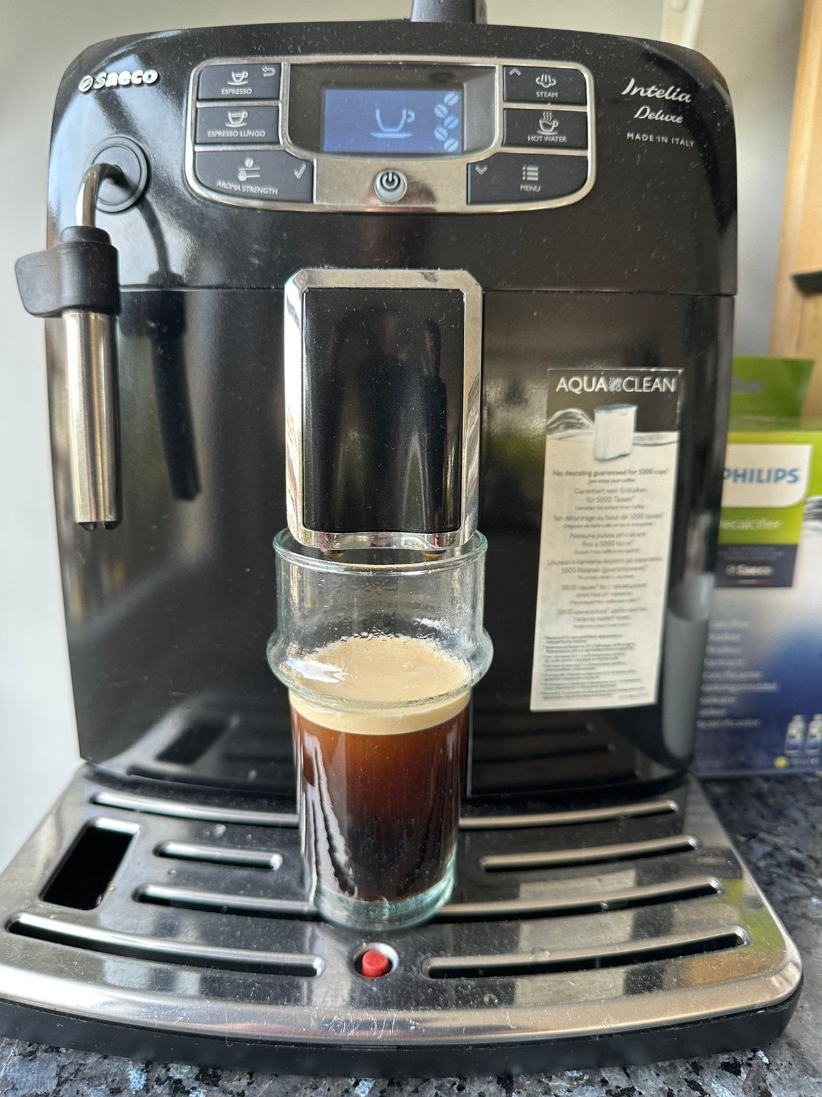 Philips Saeco Intelia Deluxe Coffee Machine + extra’s, Ophalen, Gebruikt, Espresso apparaat, 10 kopjes of meer