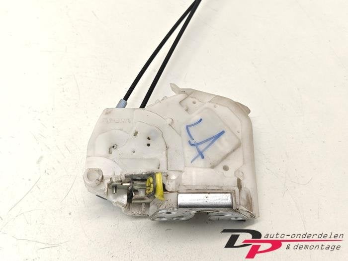 Deurslot Mechaniek 4Deurs links-achter van een Daihatsu Cuor, Gebruikt, Daihatsu, -, -