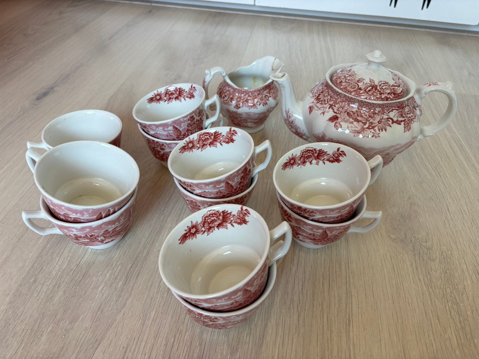 Onderdelen van Engels servies Ridgway “Woburn”, Ophalen