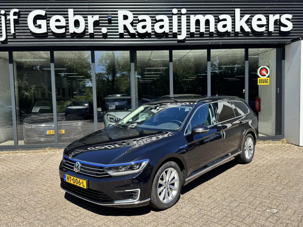 Volkswagen Passat Variant 1.4 TSI GTE Highline*Navigatie*ECC, Auto's, Volkswagen, Gebruikt, 4 cilinders, Zwart, Hybride Elektrisch/Benzine