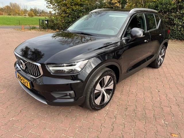 Volvo XC40 1.5 T5 RECHARGE 180PK BUSINESS PRO (bj 2020), Auto's, Volvo, Euro 6, 1712 kg, 179 pk, Zwart