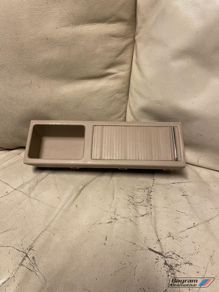 Bmw E46 middenconsole bakje beige creme sedan 3-serie coupe, Gebruikt, -, -, Ophalen of Verzenden