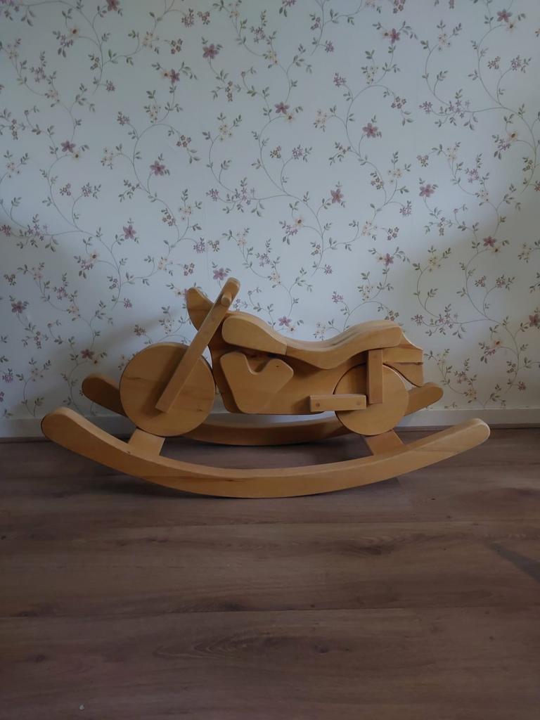 Houten hobbelmotor, Ophalen, Gebruikt