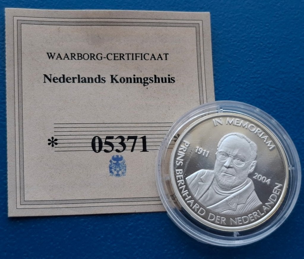 In memoriam - Prins Bernhard der Nederlanden 1911 2004, Verzenden, Overige materialen, Nederland