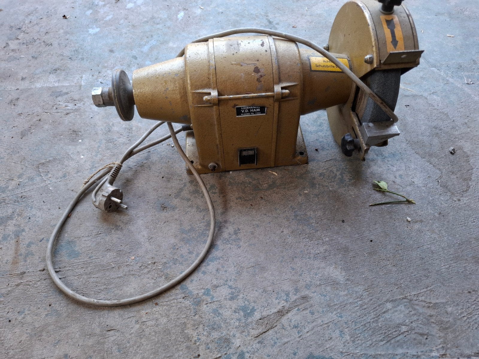 Hanning Elektro-Werk Kreissägekombination Slijpmachine, Ophalen, Gebruikt, Minder dan 700 watt, Werkbankslijpmachine