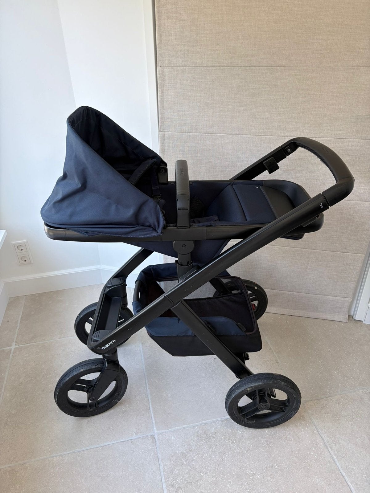 Dubatti two kinderwagen met reiswieg en accessoires, Kinderen en Baby's, Gebruikt, Luchtbanden, Combiwagen, Ophalen