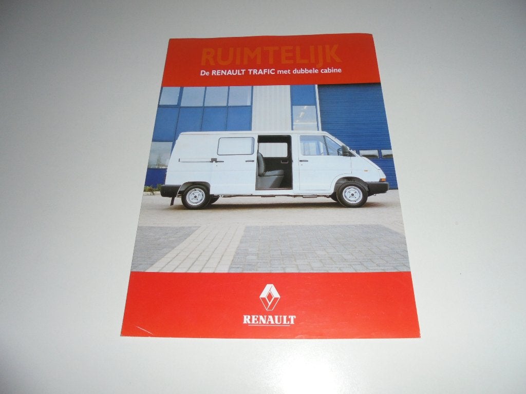 leaflet Renault Trafic dubbele cabine, Ophalen of Verzenden, Zo goed als nieuw, Renault