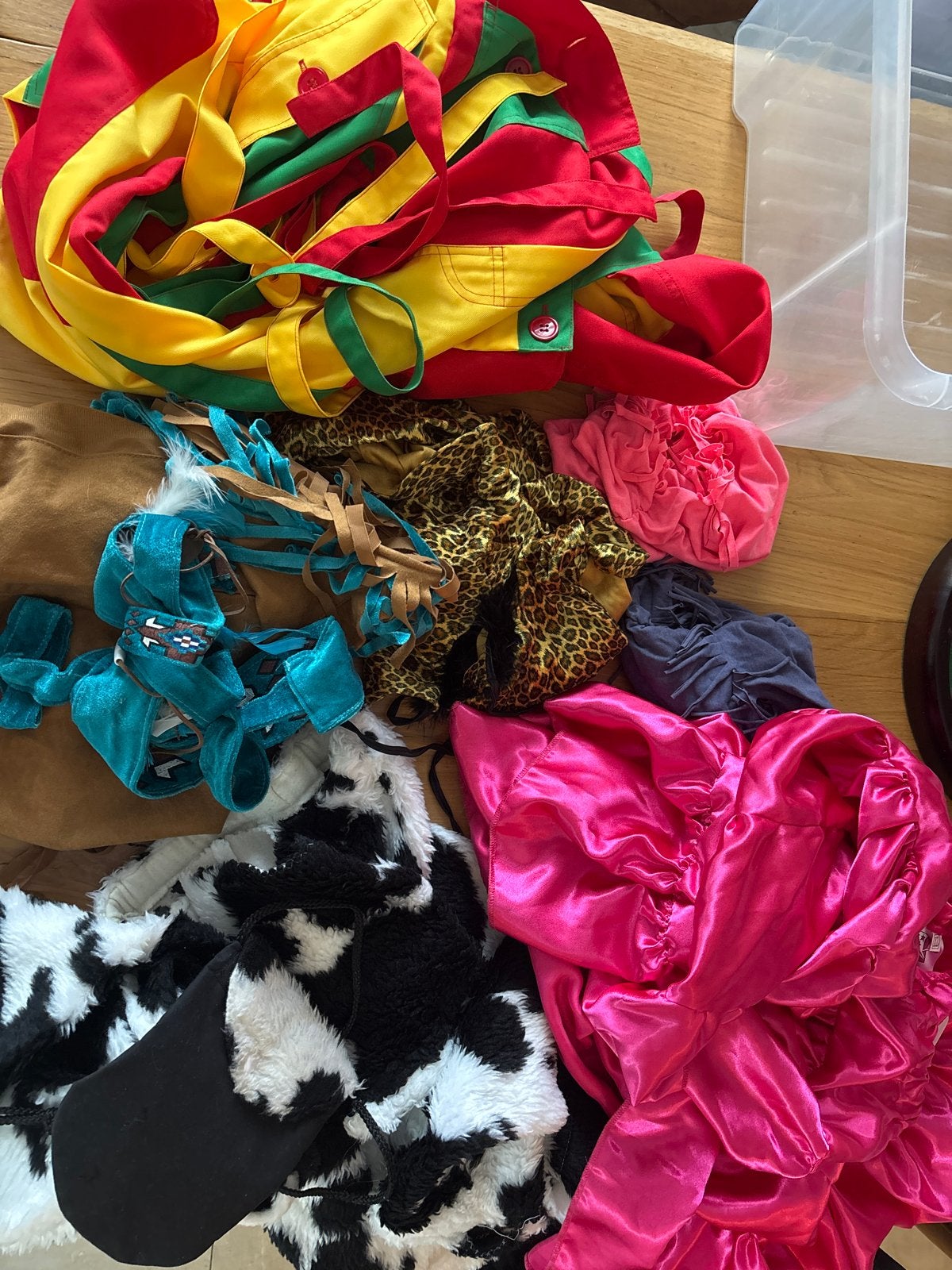 Diverse Carnavalsoutfits: Koe, Indiaan, Roze Jurk, Overal XL, Ophalen, Carnaval, Maat 46/48 (XL) of groter, Kleding