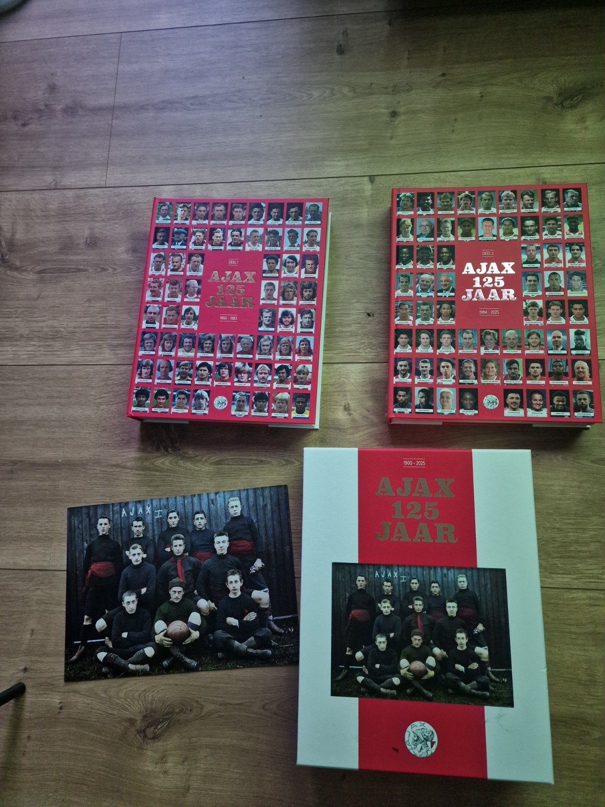 Ajax 125 Jaar Boekenset, Ophalen, Zo goed als nieuw, Onbekend, Balsport