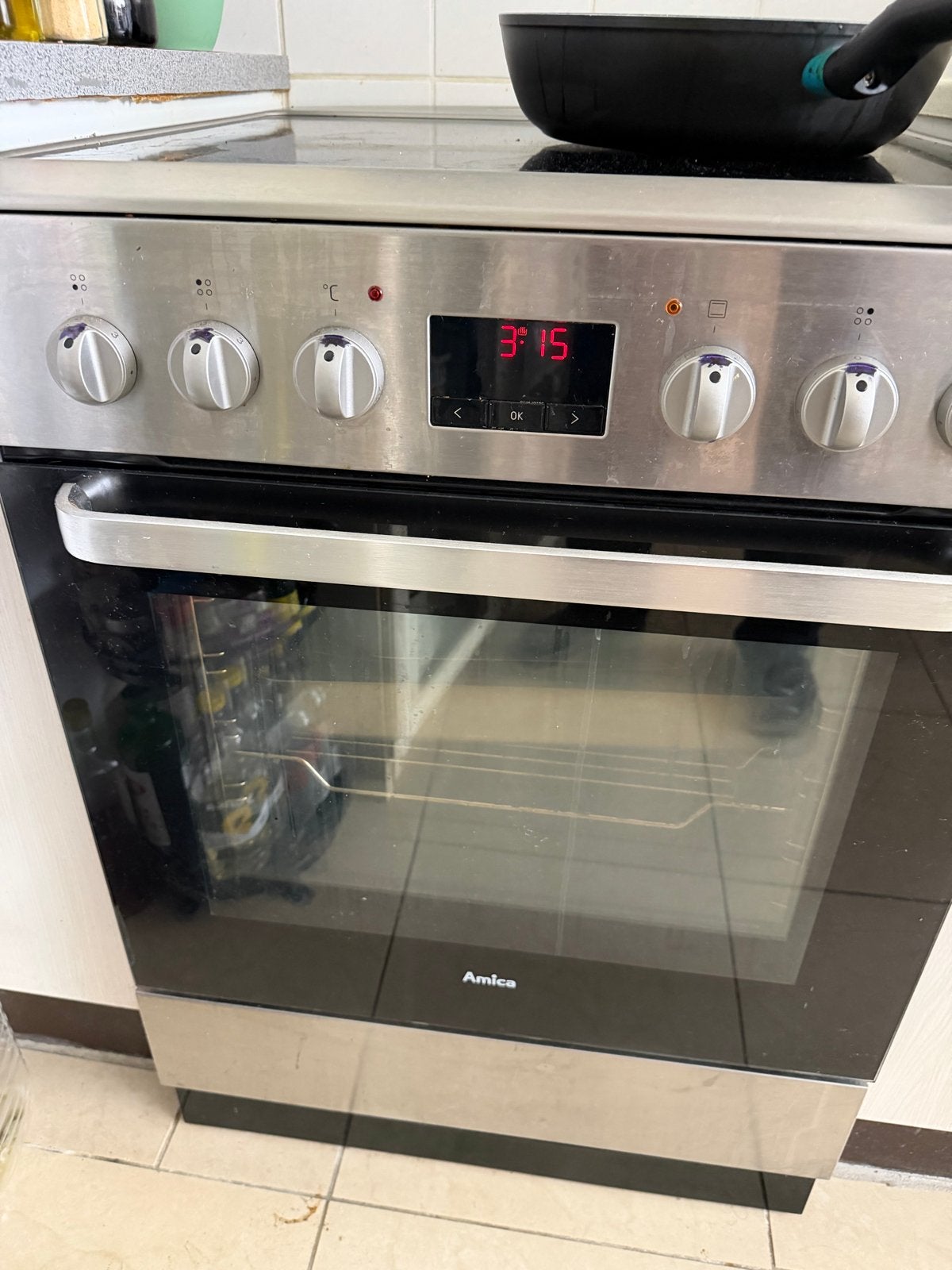 Amica Elektrisch Fornuis met Oven - Vrijstaand, Gebruikt, 60 cm of meer, Vrijstaand, 85 tot 90 cm