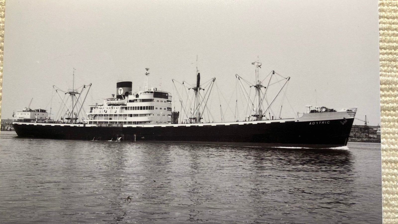ex TERO  1949 Mij Vrachtvaart als ADYTRIC, Verzamelen, Scheepvaart, Ophalen of Verzenden, Zo goed als nieuw, Kaart, Foto of Prent