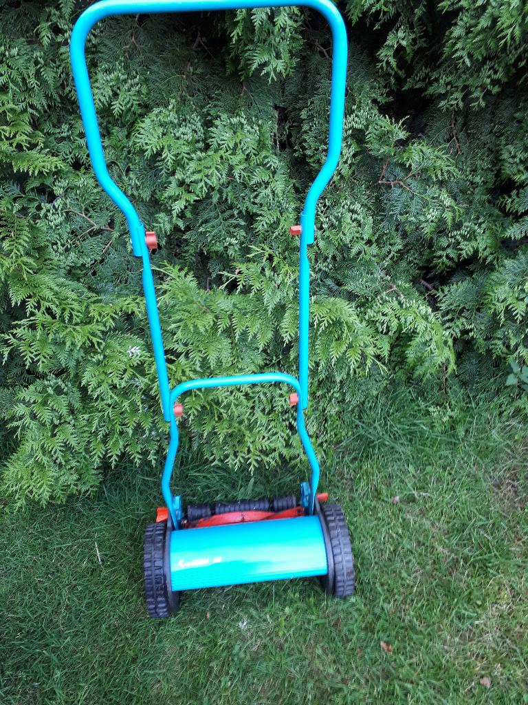 Gardena grasmaaier/ handgrasmaaier, Ophalen, Zo goed als nieuw, Gardena