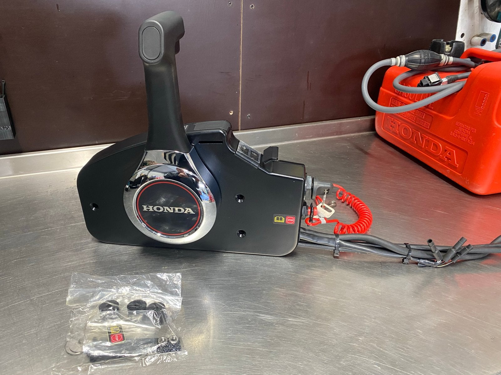 Nieuwe Honda schakelkast voor buitenboordmotor, Watersport en Boten, Ophalen of Verzenden, Nieuw, Motor en Techniek