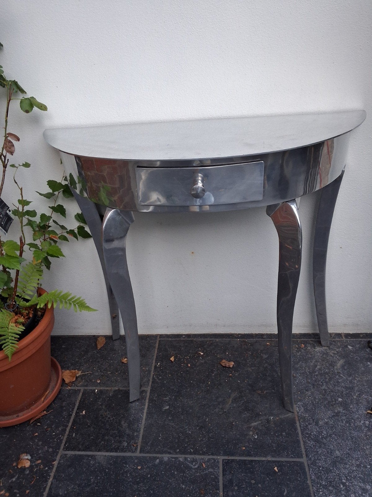 Chroom halftafeltje met lade, Modern, Klassiek, Gebruikt, Metaal of Aluminium, Overige vormen