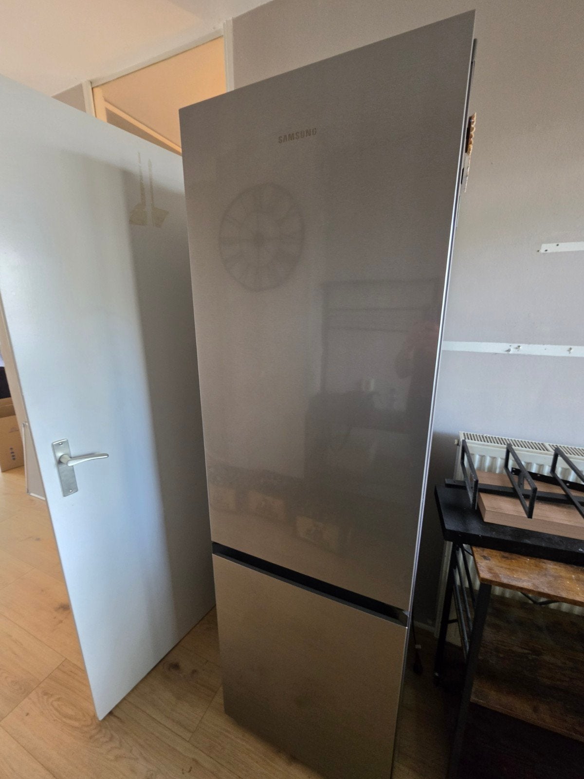 Samsung Koel-vriescombinatie RB36T600DSA/EF, Witgoed en Apparatuur, Ophalen, 200 liter of meer, Met aparte vriezer, 160 cm of meer