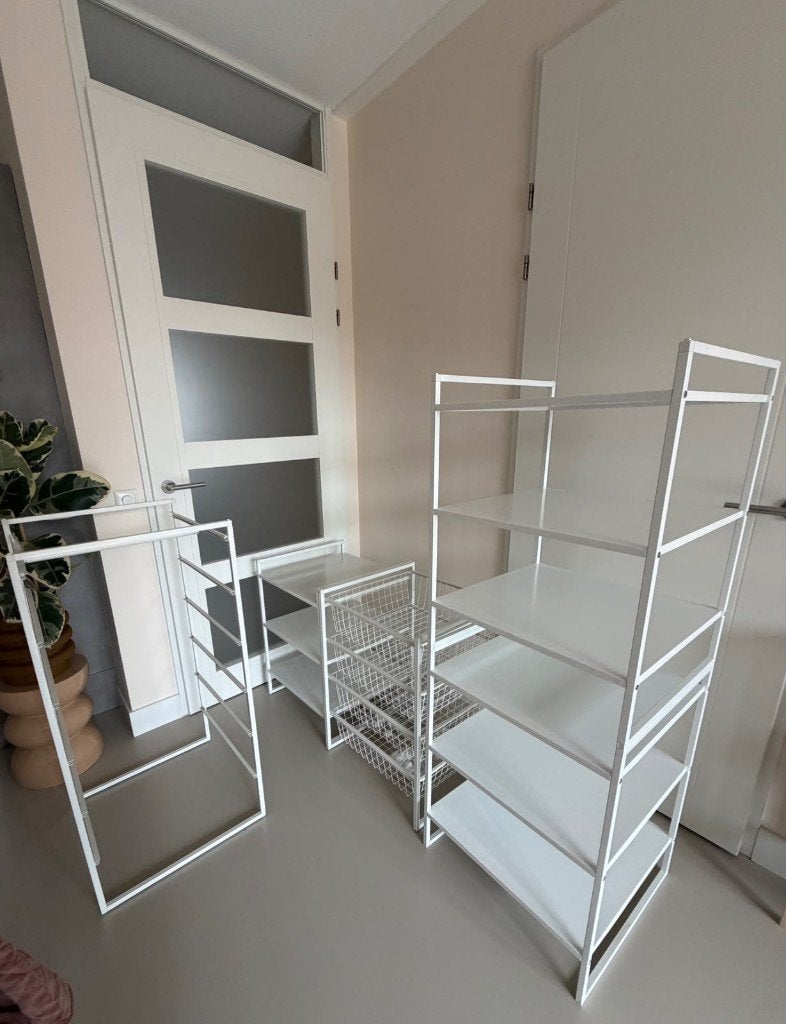 JONAXEL kleding stellingkast ikea, Ophalen, Zo goed als nieuw