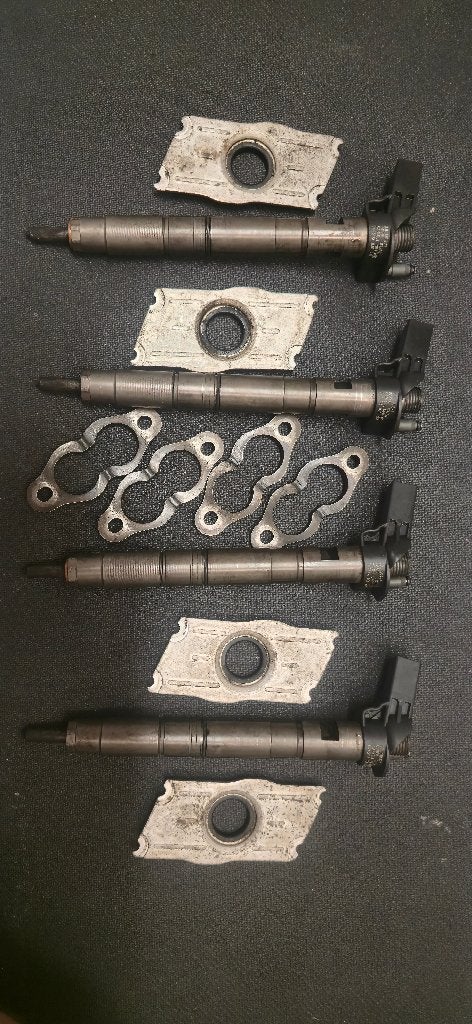 Originele Volkswagen Golf VI 2.0 TDI 16V (CBDC) Injectoren, Ophalen of Verzenden, Gebruikt, Volkswagen